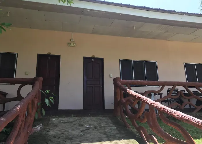 Bed & Breakfast Bbr *